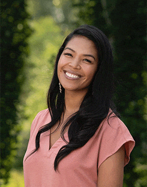 Headshot of Angela Cox.